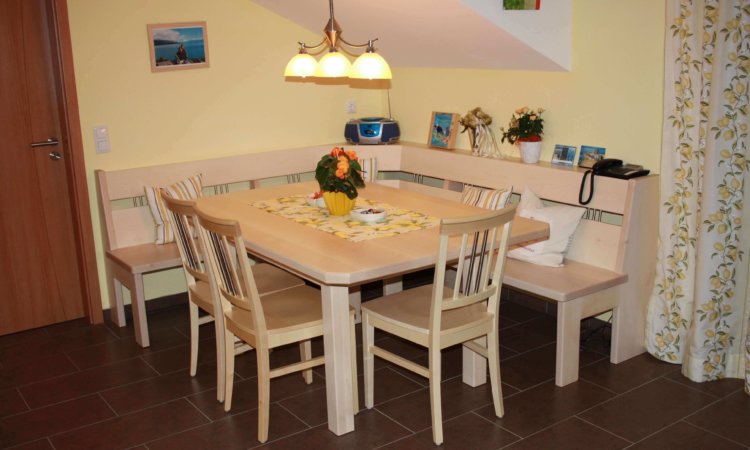 Eckbank Tisch und Stühle aus Ahorn