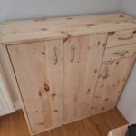 Zirbenkommode mit Türen und Schubladen